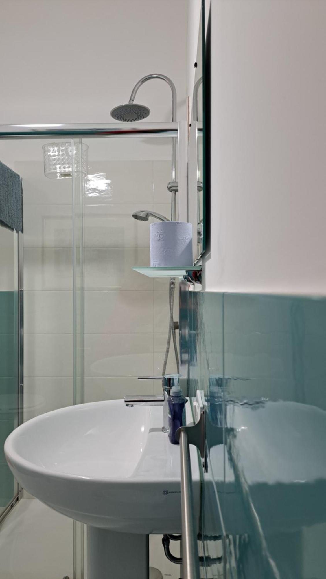 B&B Garibaldi Alcamo Luaran gambar