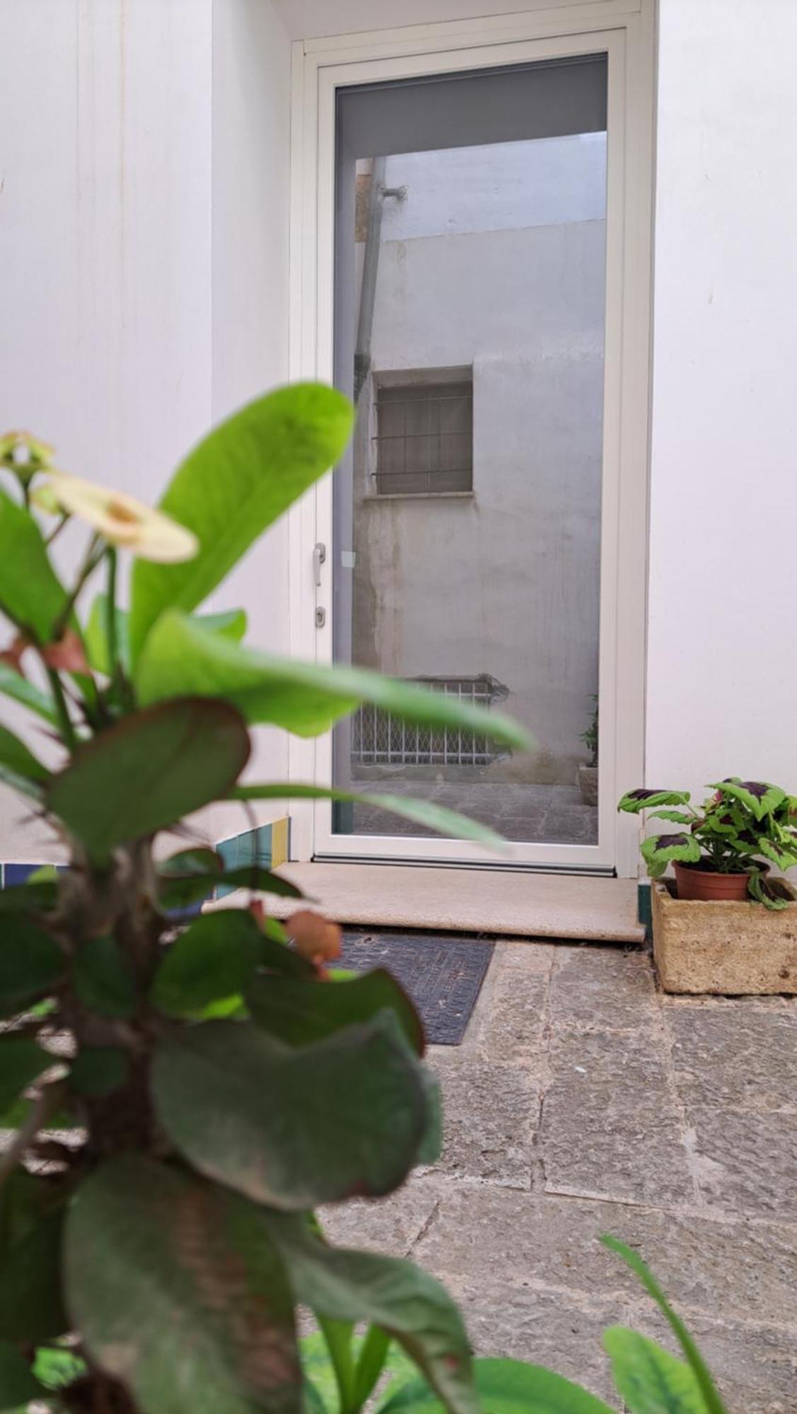 B&B Garibaldi Alcamo Luaran gambar